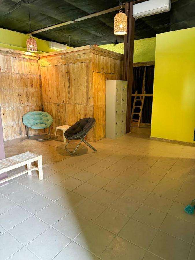 Hostel Tropico 20 Pdc Плая-дель-Кармен Экстерьер фото
