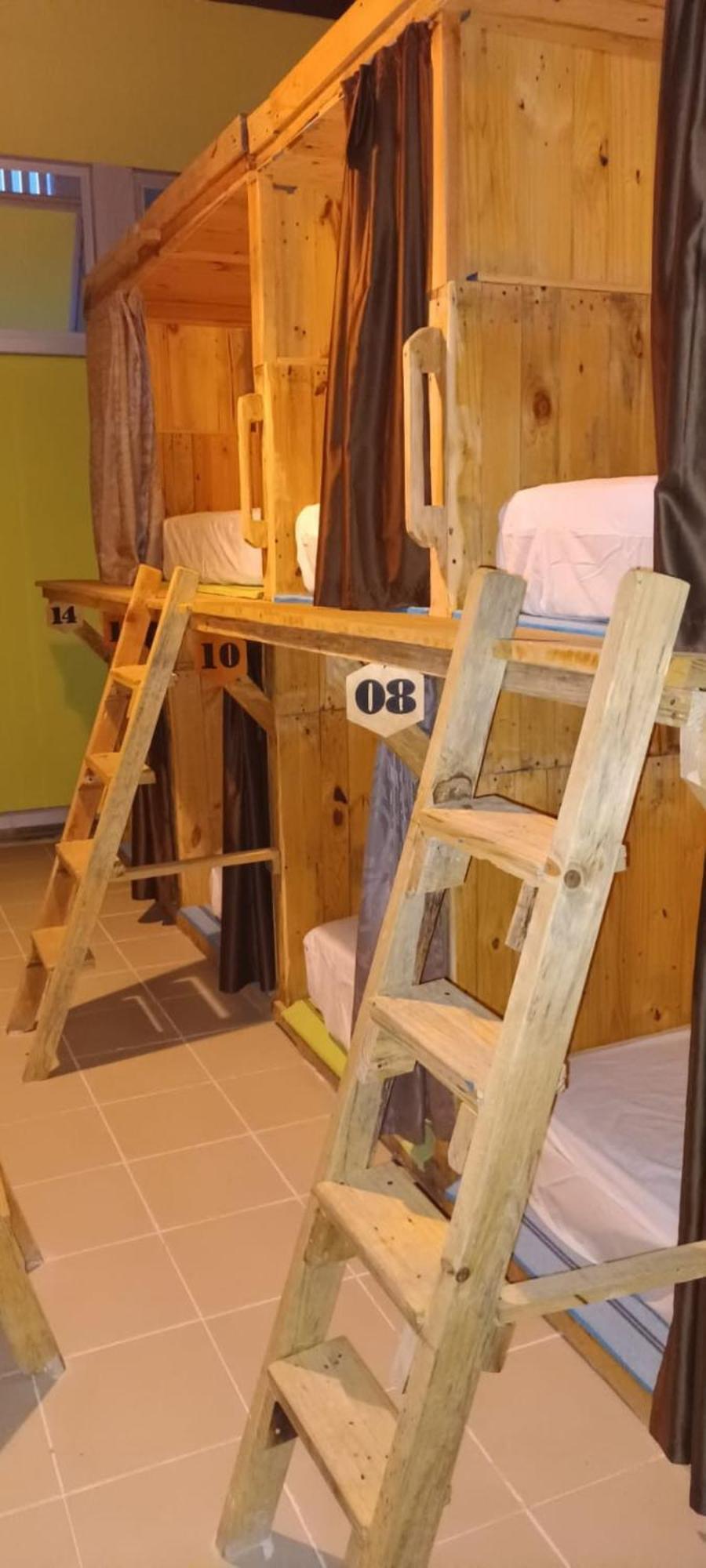 Hostel Tropico 20 Pdc Плая-дель-Кармен Экстерьер фото